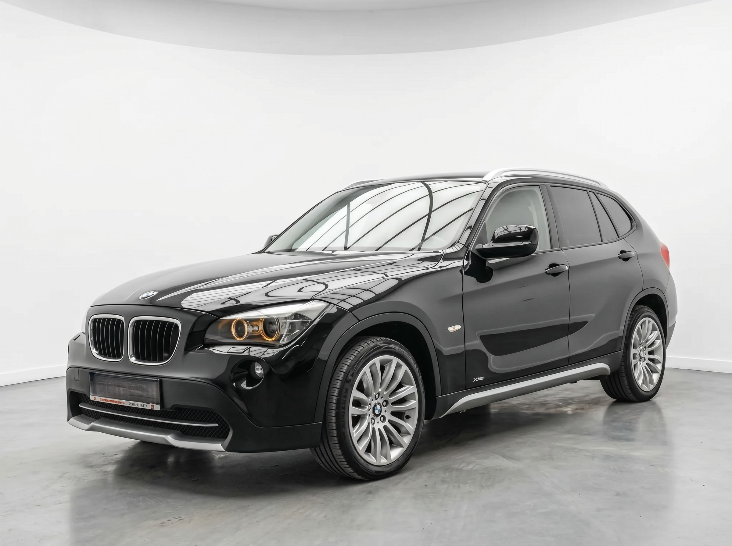 BMW X1 automat (sau similar)