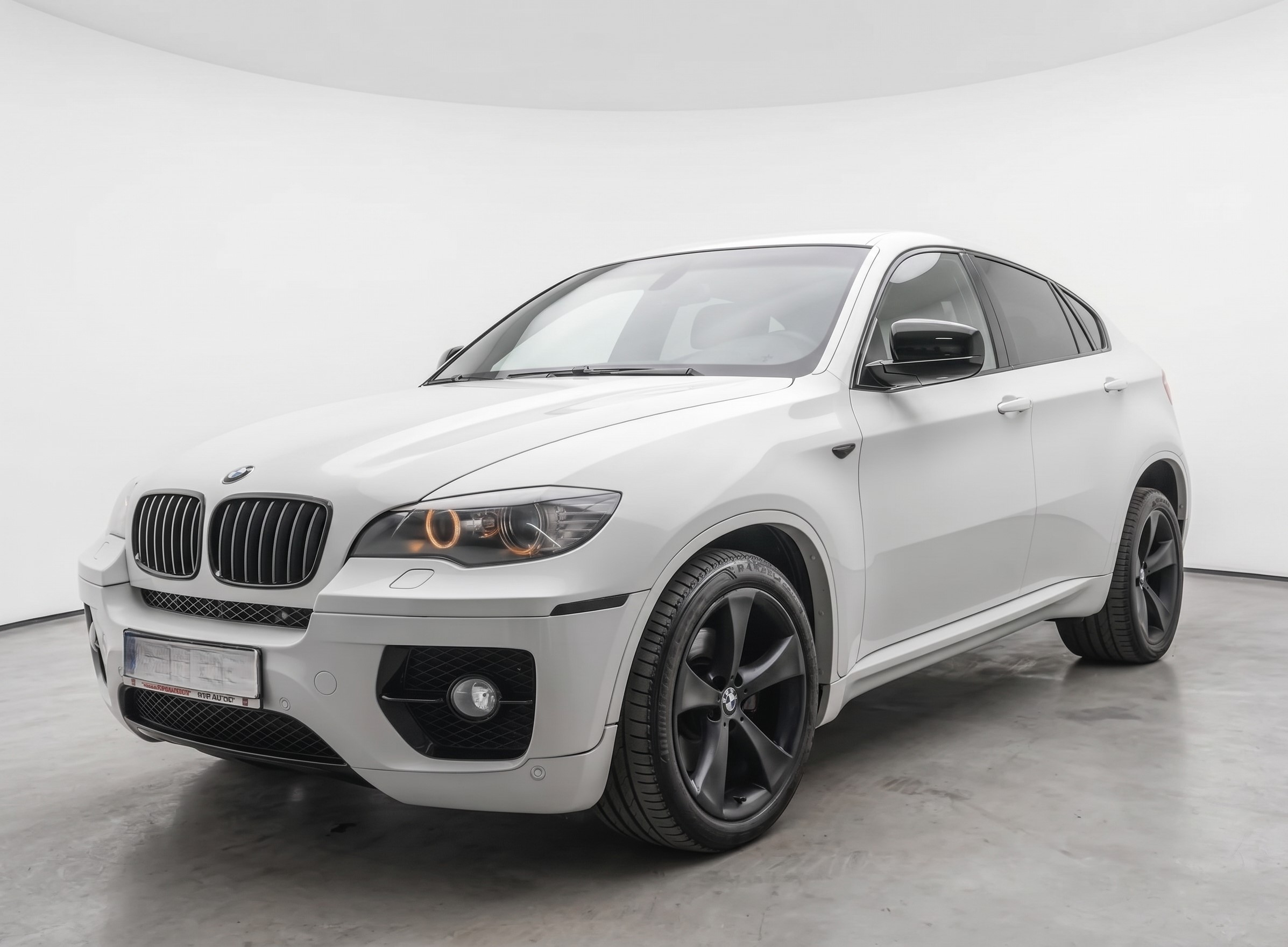 BMW X6 automat (sau similar)